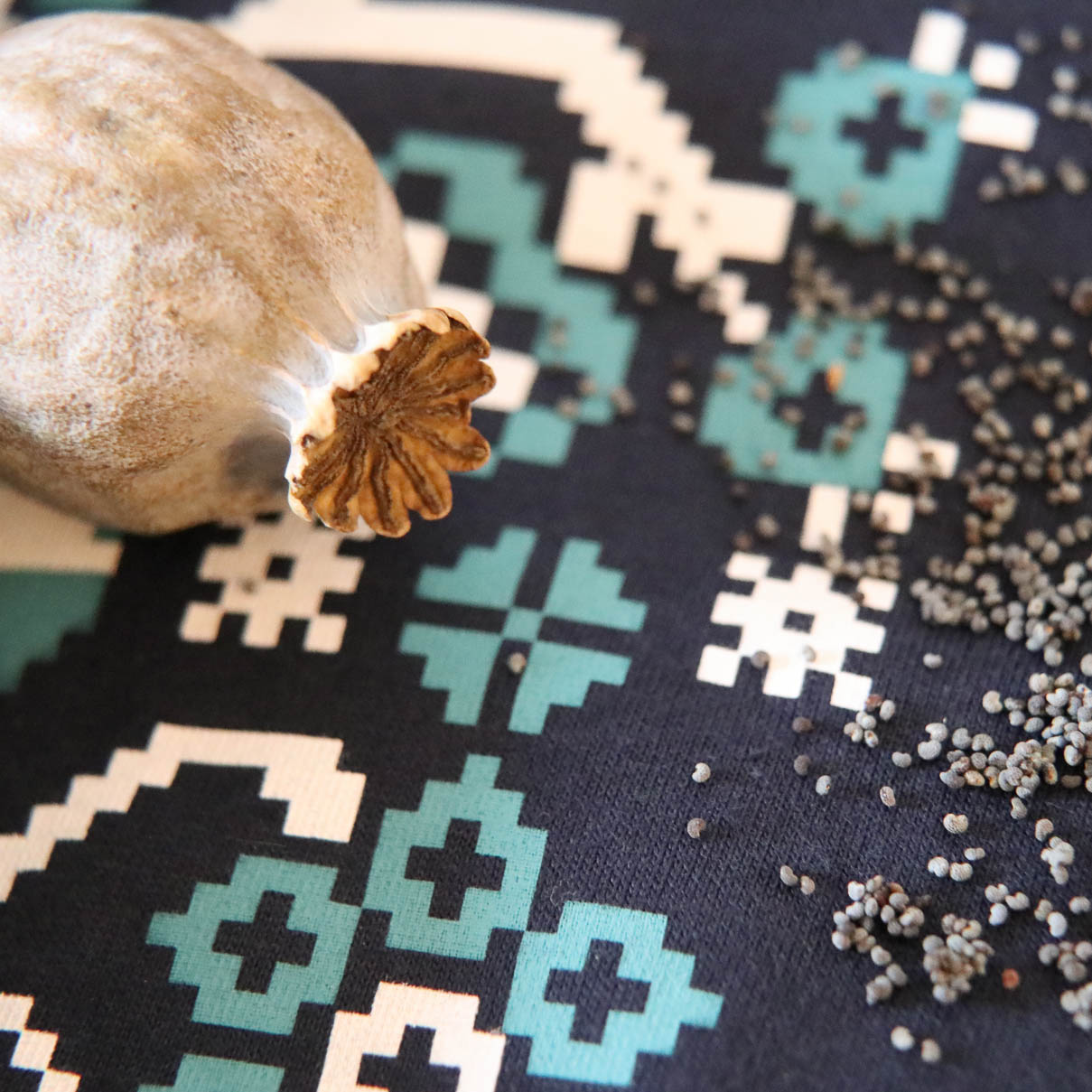 panske tielko modre s folklornym vzorom panske tielko modre s folklornym vzorom